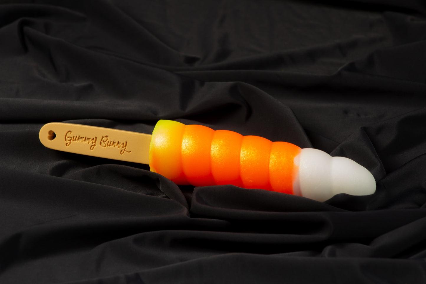 Swirl Gummy pop, candy corn, Medium firmness