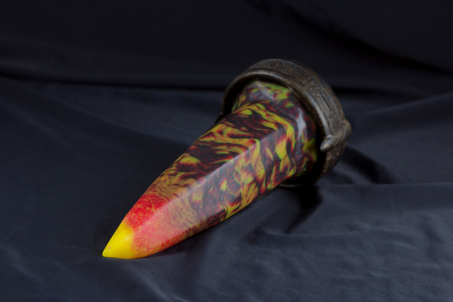 Medium Bloomstone in lava color, split firmness