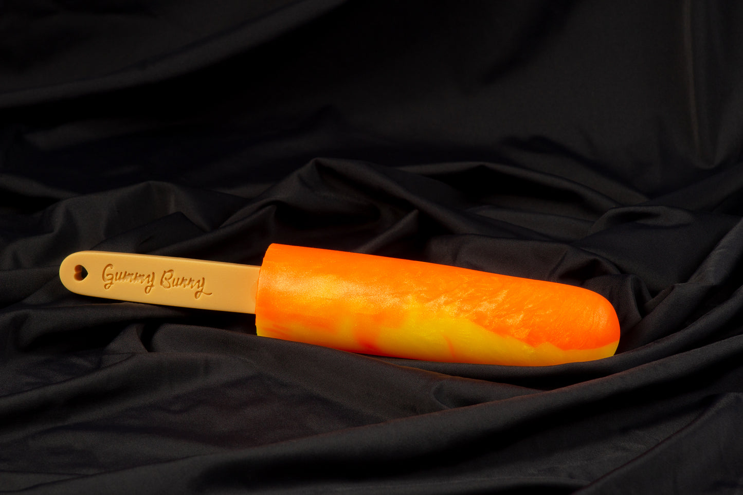 Gummy pop, Orange and yellow, medium firmness