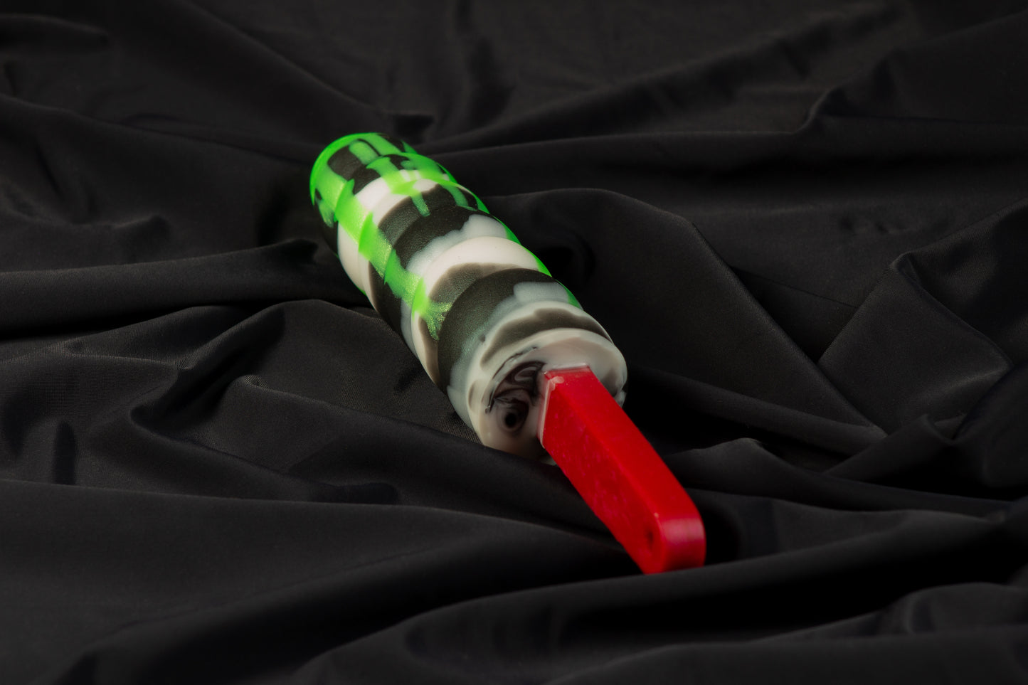 Swirl Gummy pop, Glow Sandworm, Medium firmness