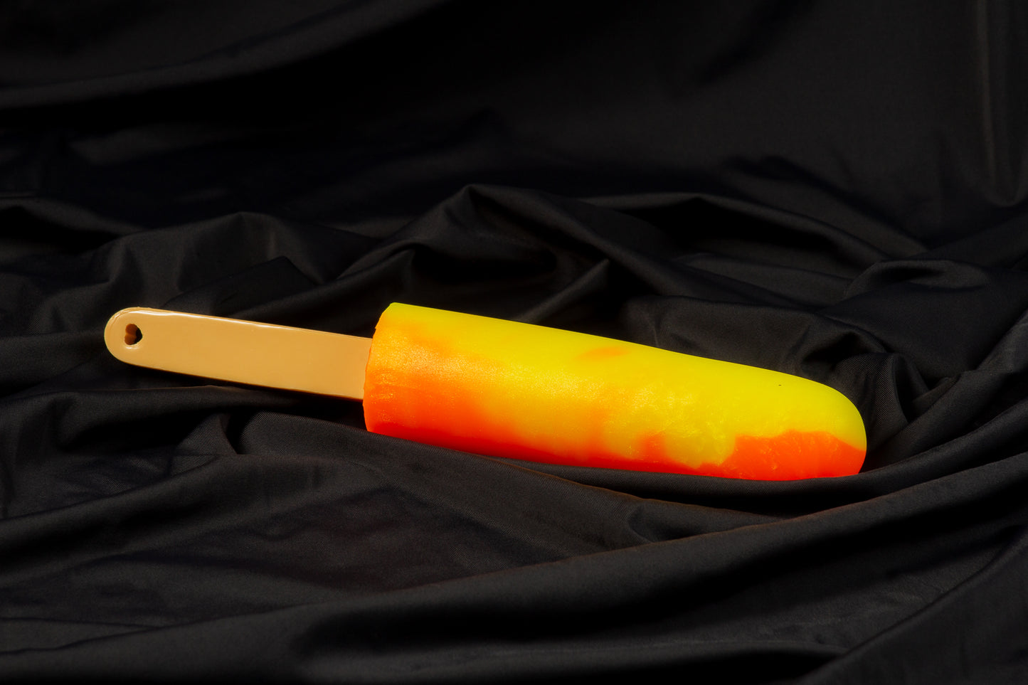 Gummy pop, Orange and yellow, medium firmness