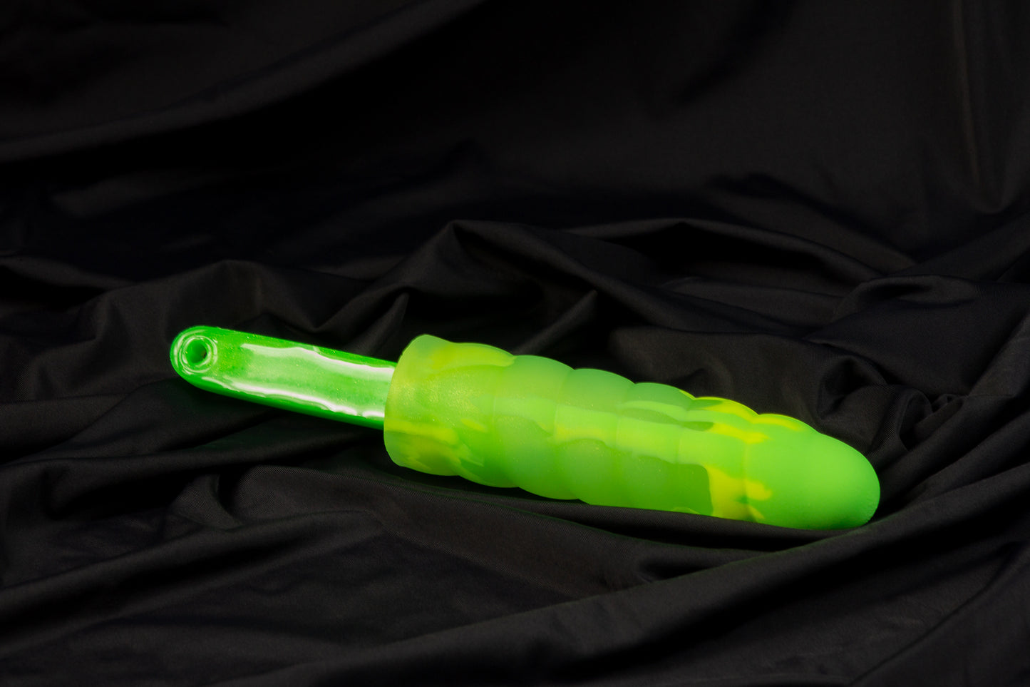 Swirl Gummy pop, Glow neon green drip, medium firmness