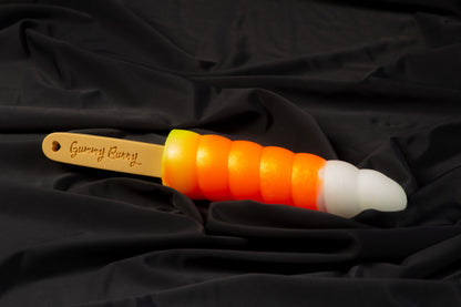 Swirl Gummy pop, candy corn, Medium firmness
