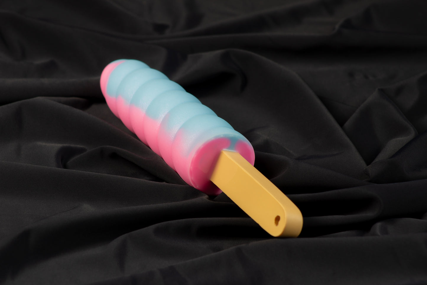 Swirl Gummy pop, Glow pink and blue, Medium firmness