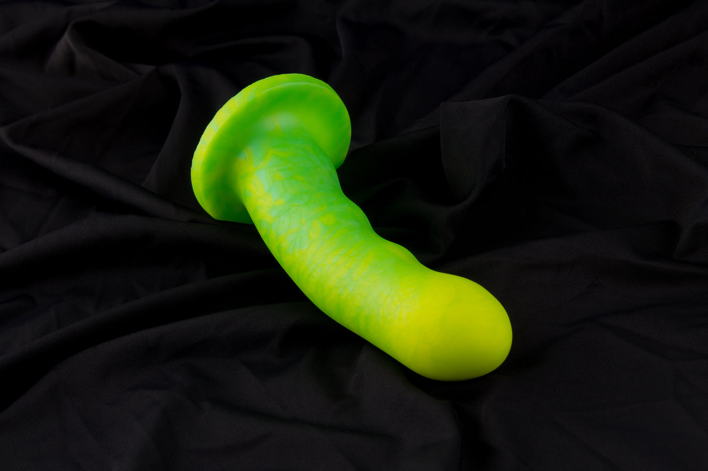 Petunia, Glow neon greens, medium firmness, Suction cup base